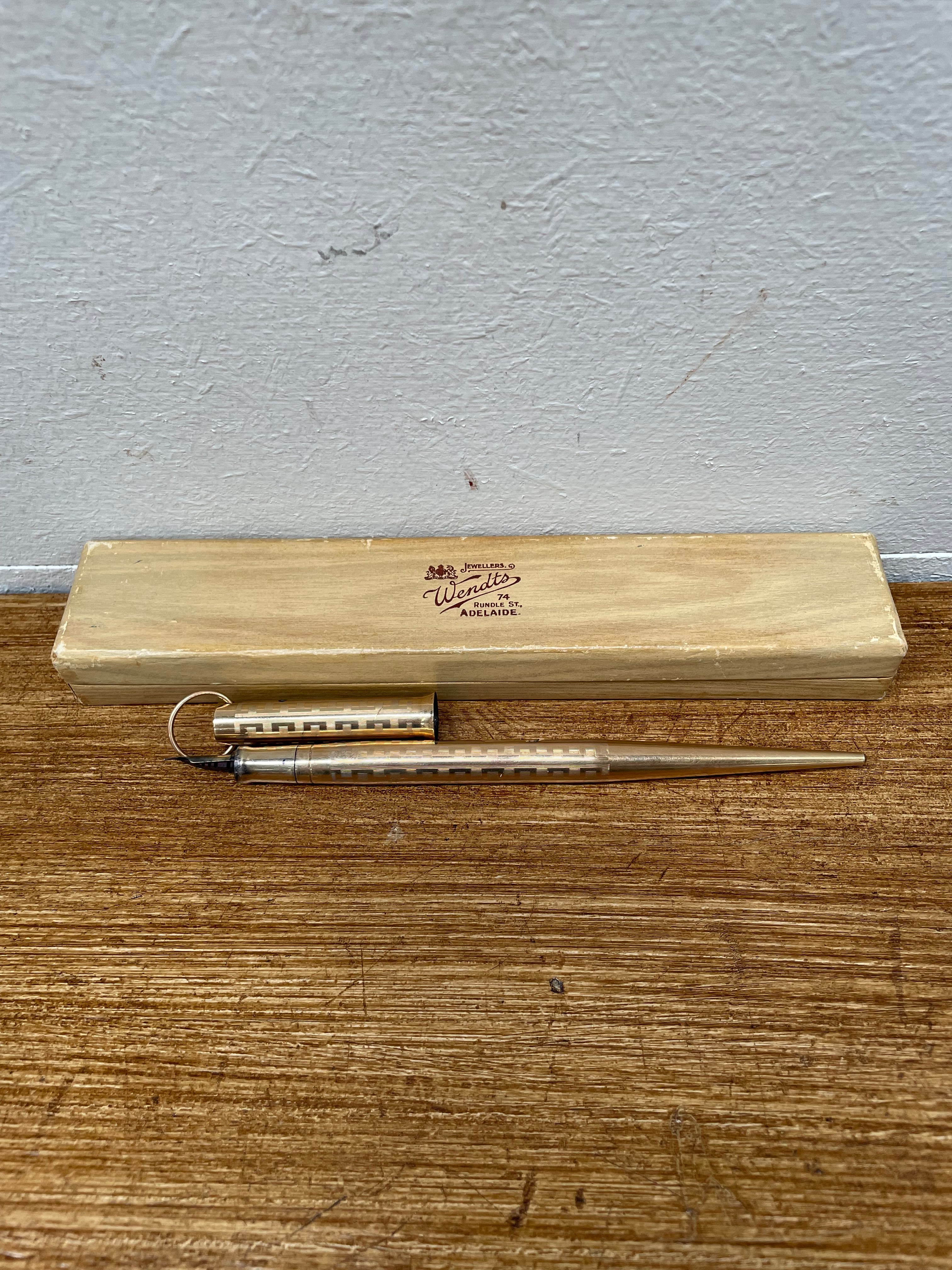 Highly Collectable & Rare Wahl Signature Gold Filled Fountain Pen