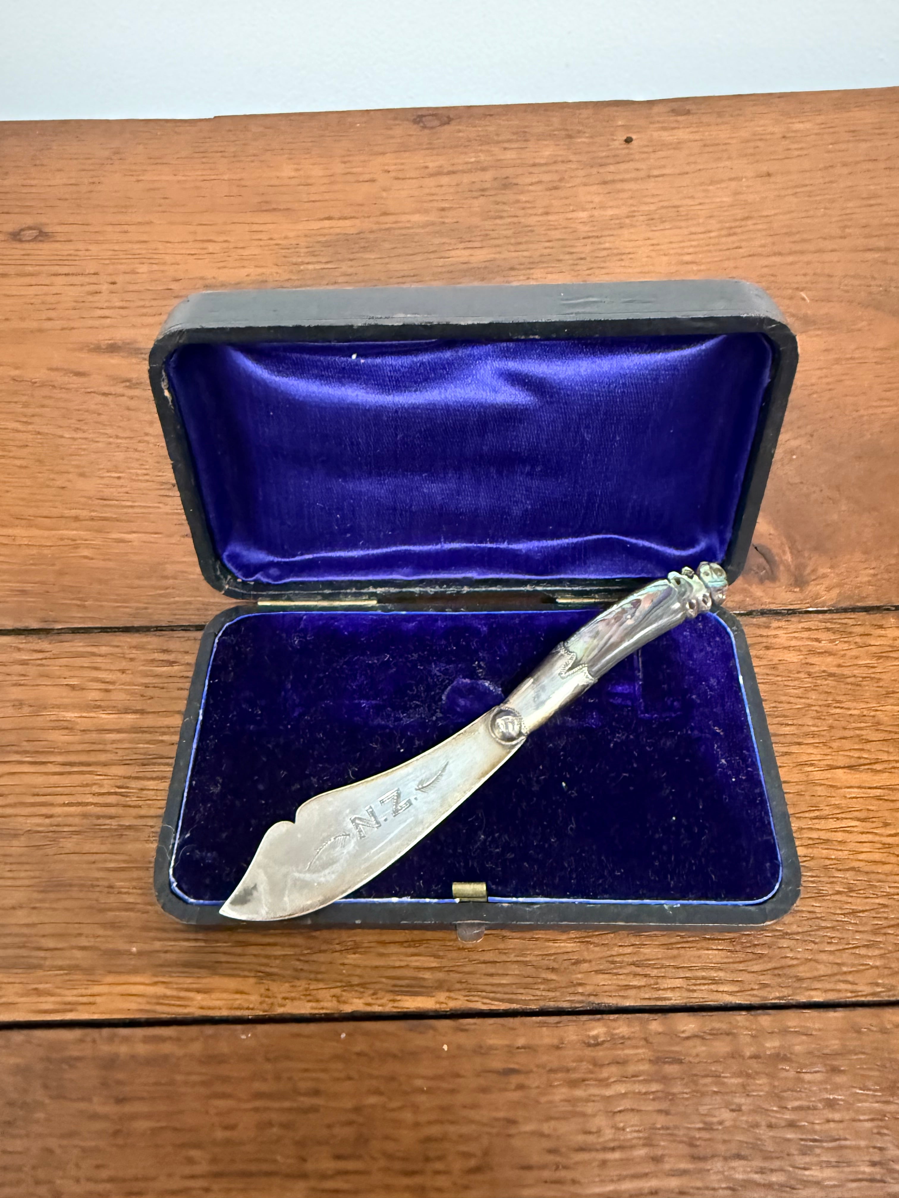 Antique Sterling / Paua Shell Silver New Zealand Souvenir Butter Knife | Antique & Vintage | Moonee Ponds Antiques | Australia Wide Delivery