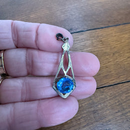 Vintage 9ct Silver Lined Pendant With Blue Stone