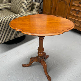 Victorian Tilt Top Occasional Table