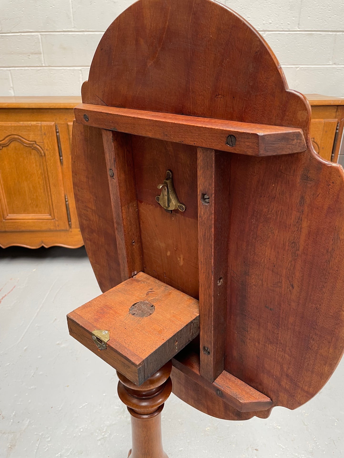 Victorian Tilt Top Occasional Table