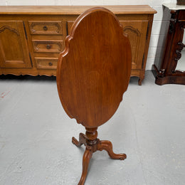 Victorian Tilt Top Occasional Table