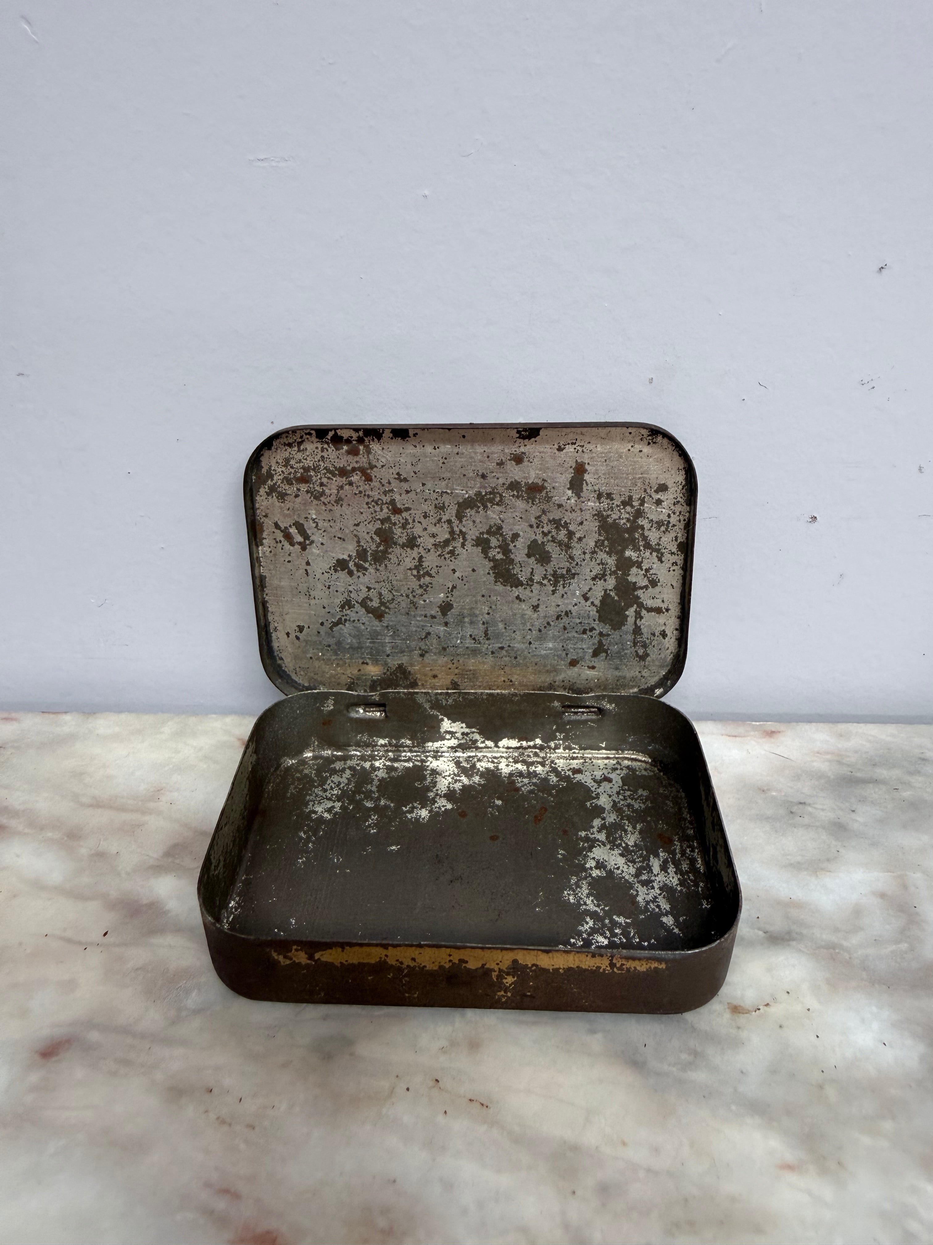 Early Australian "American Glory Flake Cut" Tobacco Tin | Antique & Vintage | Moonee Ponds Antiques | Australia Wide Delivery