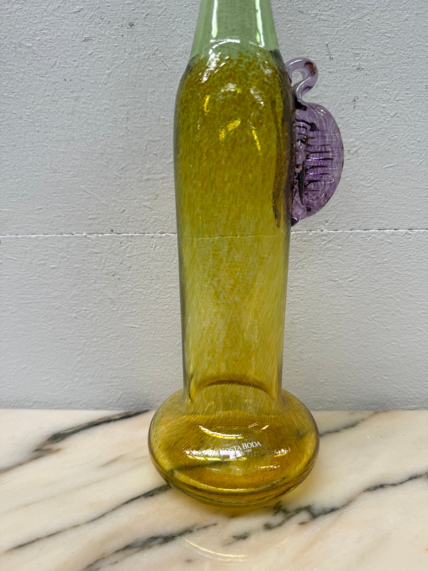 Kosta Boda "Bertil Vallen " Art Glass Vase