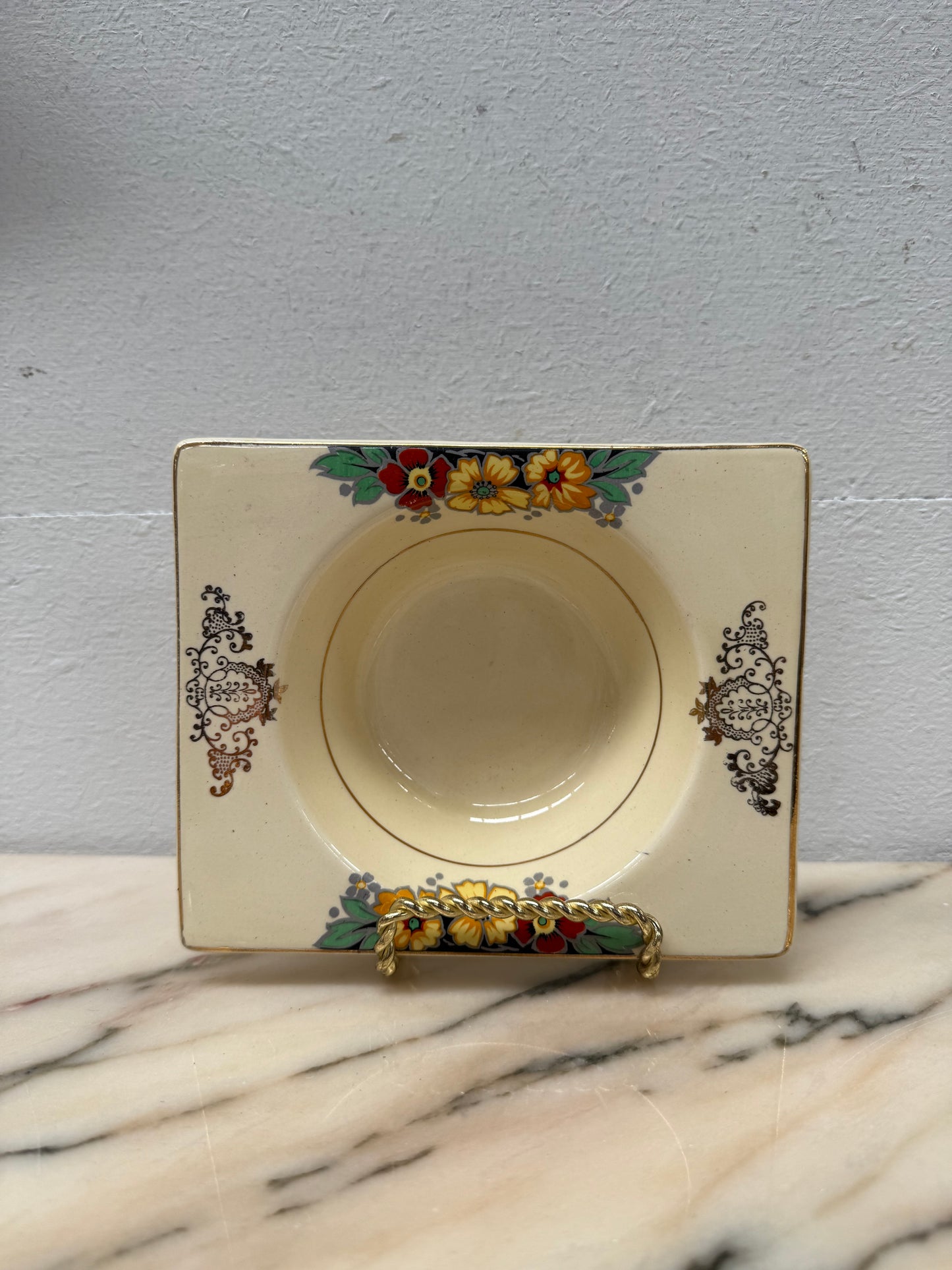 Clarice Cliff Design Signed Biarritz Bowl