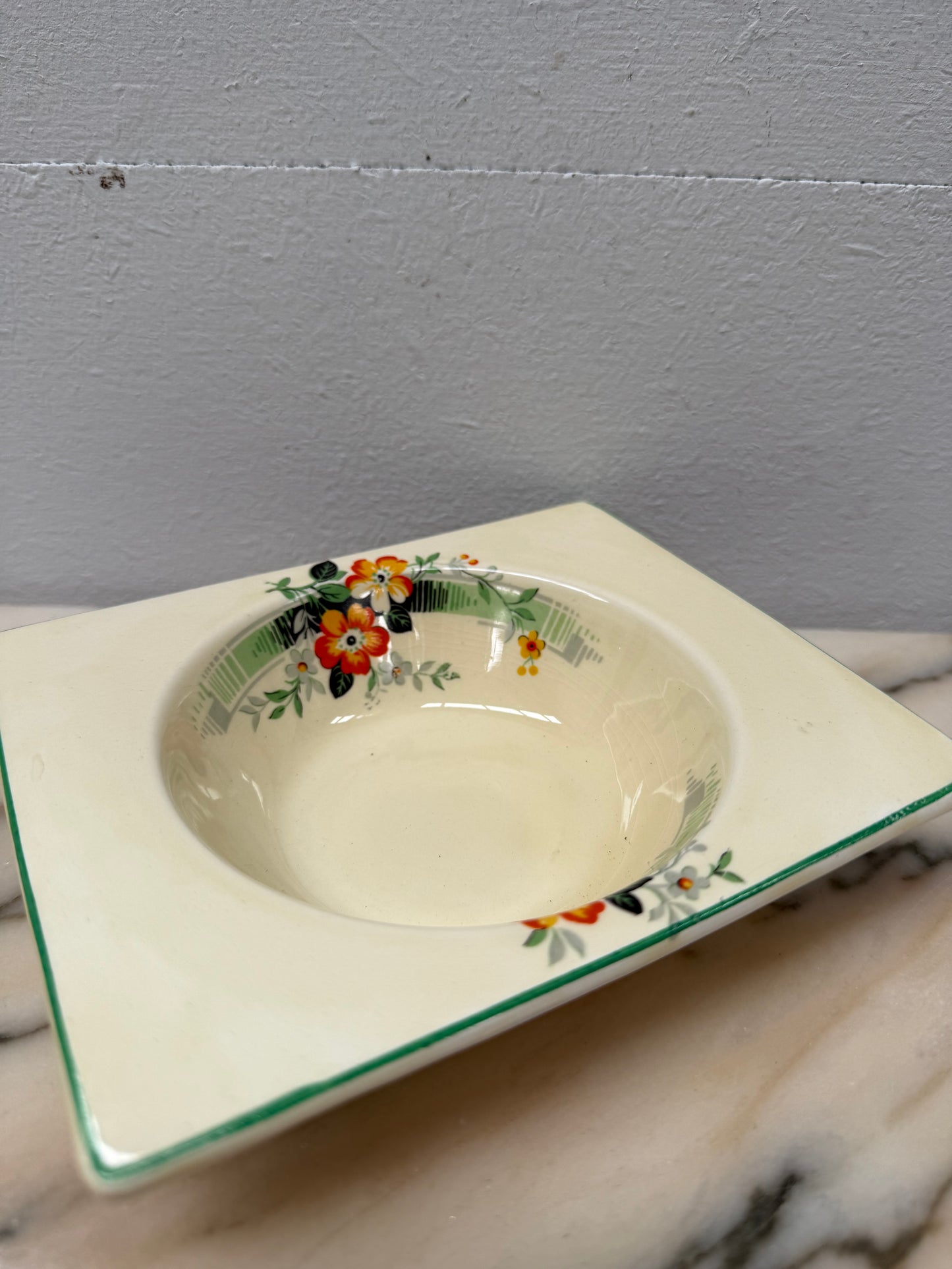 Clarice Cliff Design Signed Biarritz Bowl