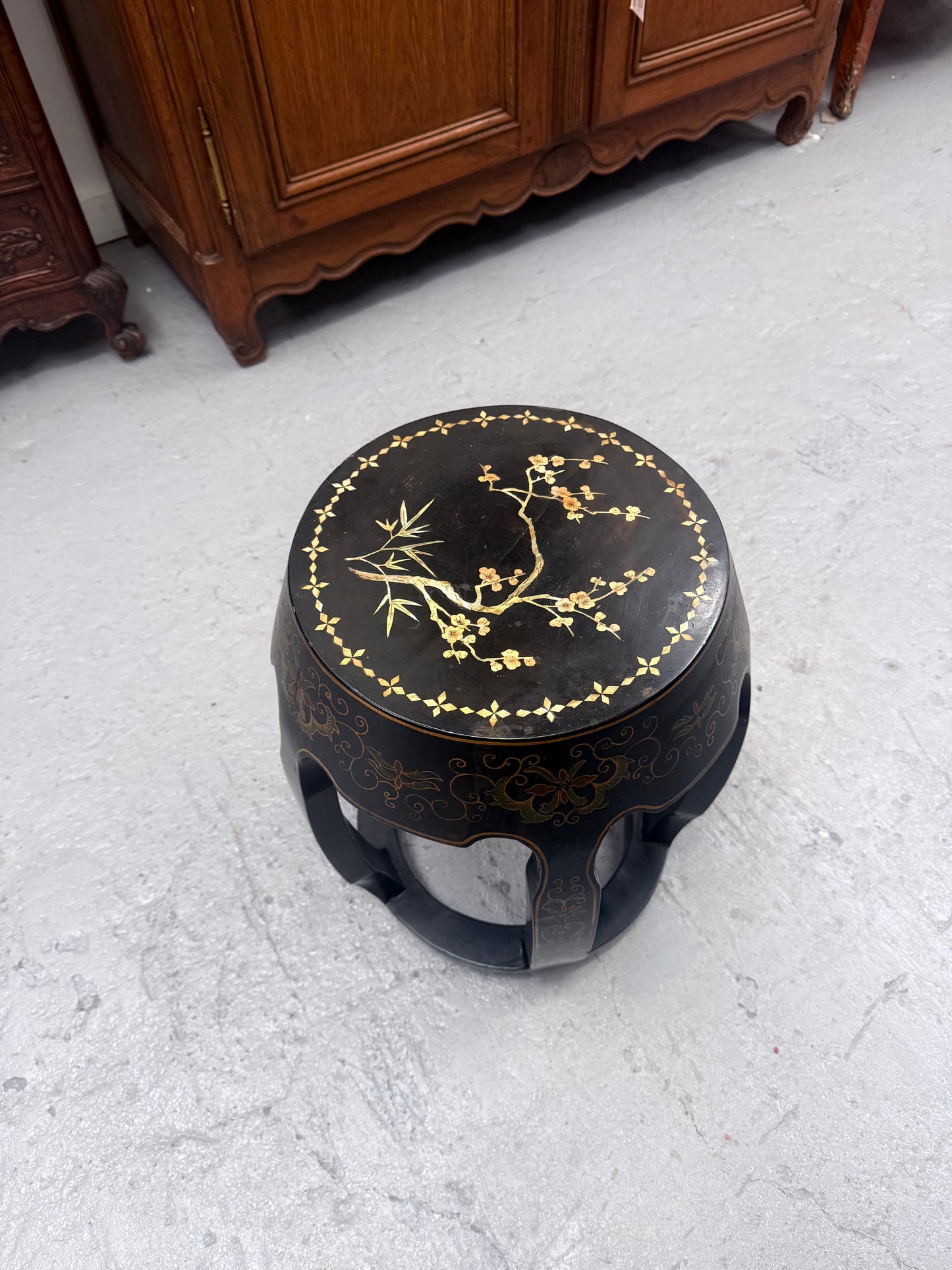 Vintage Oriental Mother of Pearl Side table/ Stool