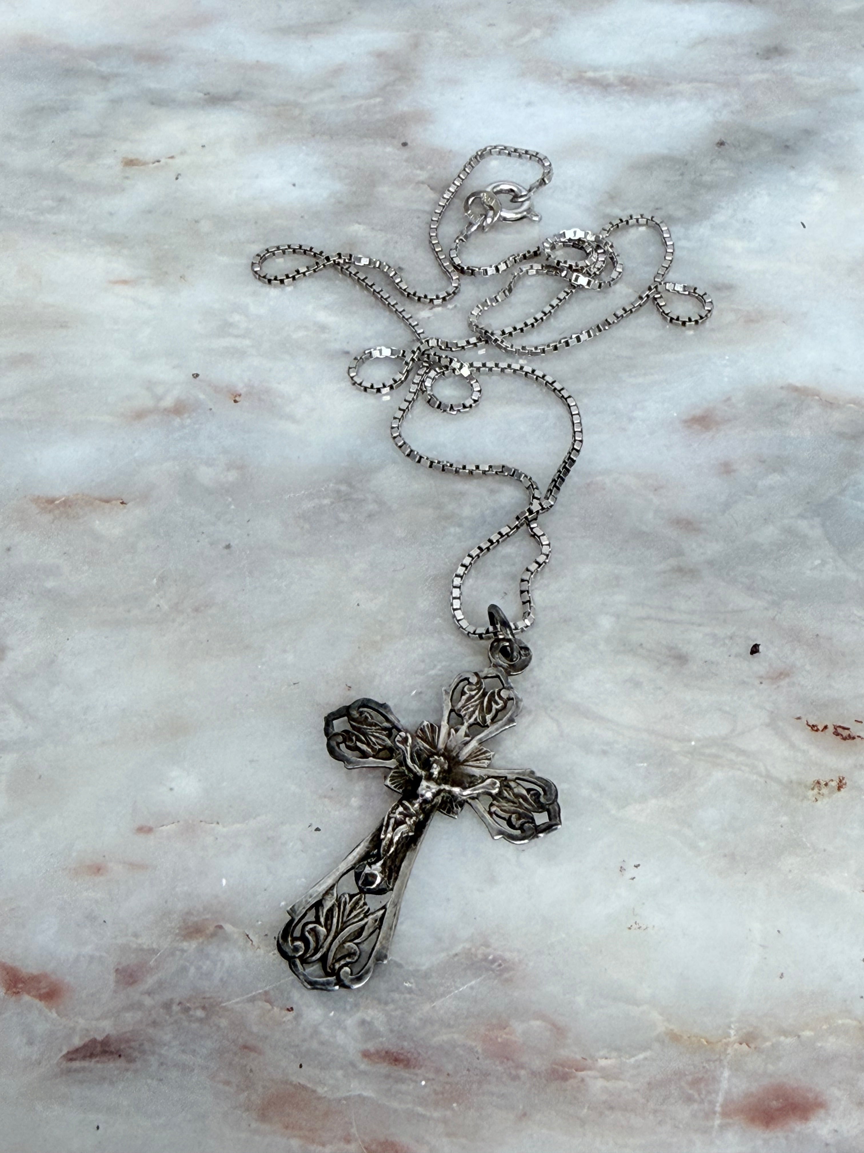 Vintage Silver Cross and Chain | Antique & Vintage | Moonee Ponds Antiques | Australia Wide Delivery