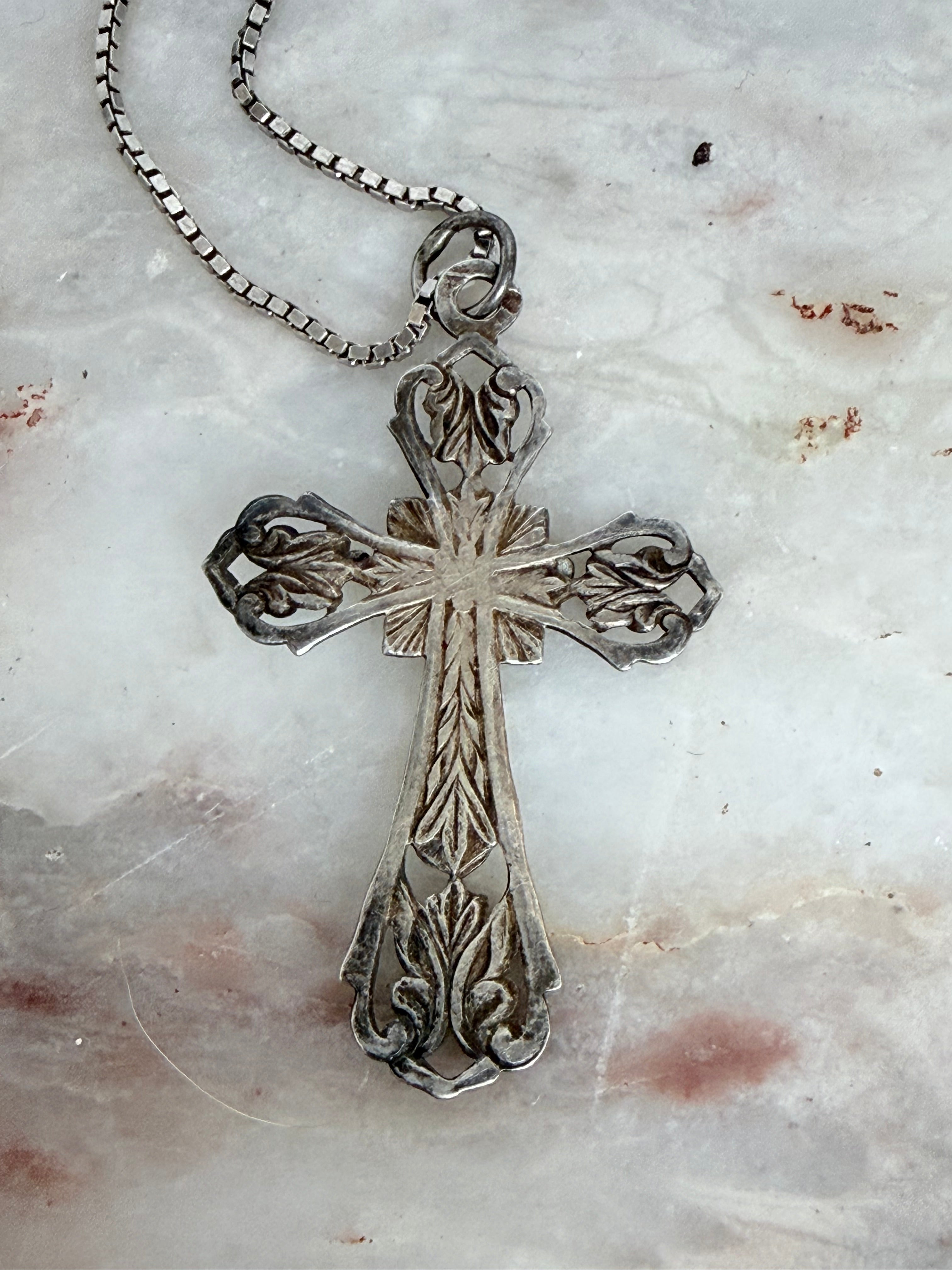 Vintage Silver Cross and Chain | Antique & Vintage | Moonee Ponds Antiques | Australia Wide Delivery