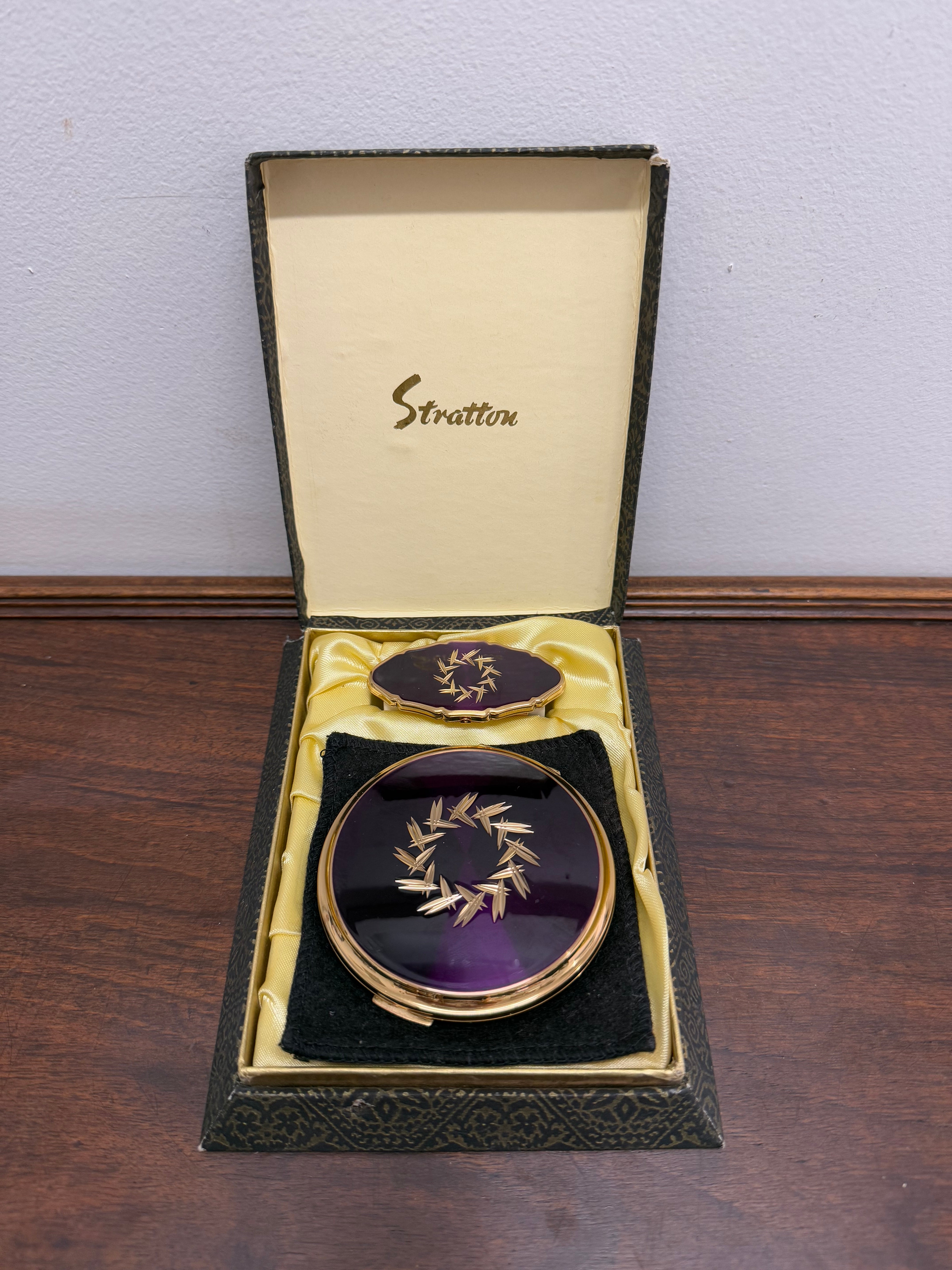 Vintage Stratton Vanity Set Powder Compact & Lipstick | Antique & Vintage | Moonee Ponds Antiques | Australia Wide Delivery