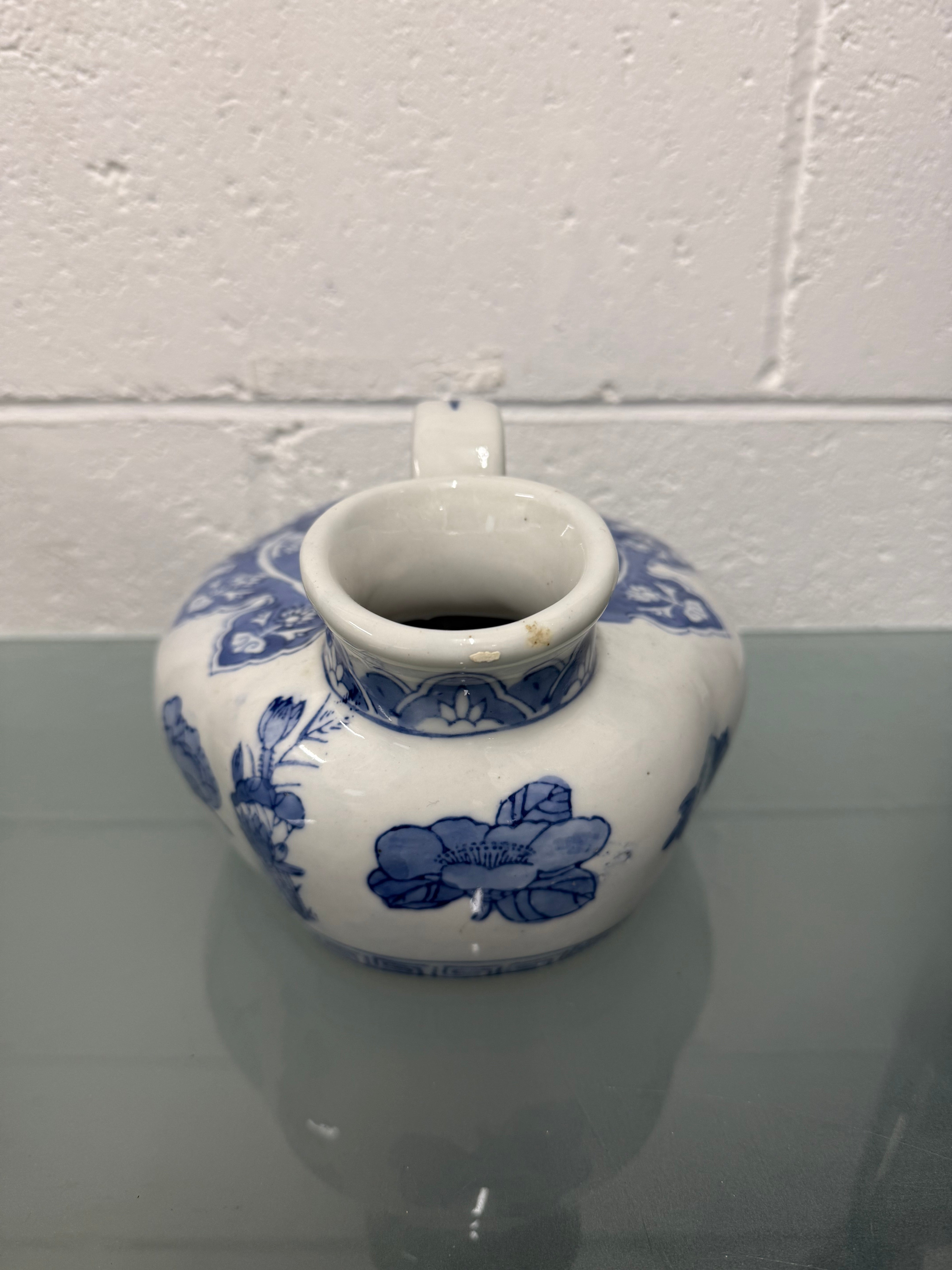 Qing Dynasty Chinese 19th Century Blue & White Chamber Pot | Antique & Vintage | Moonee Ponds Antiques | Australia Wide Delivery