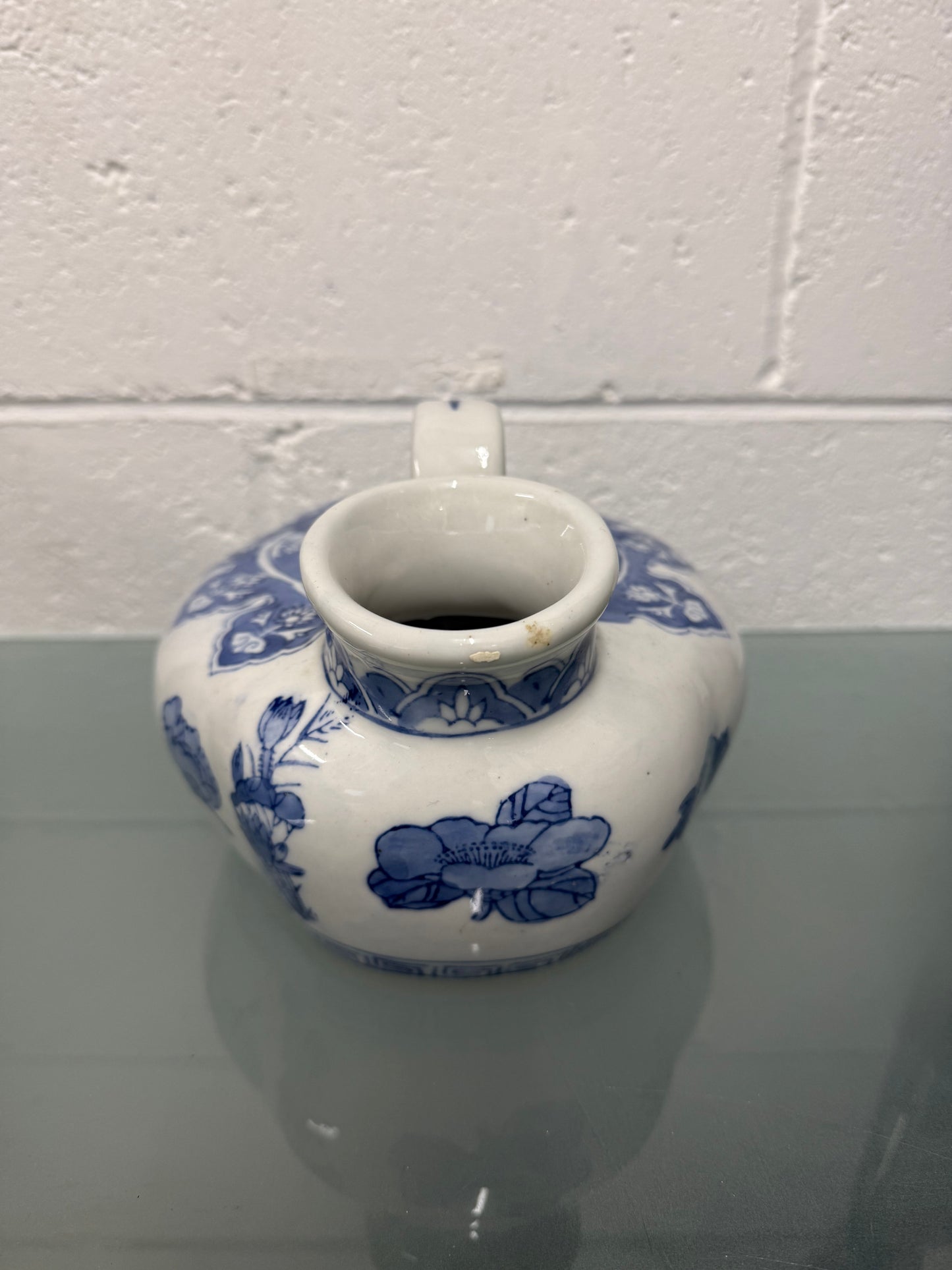 Qing Dynasty Chinese 19th Century Blue & White Chamber Pot