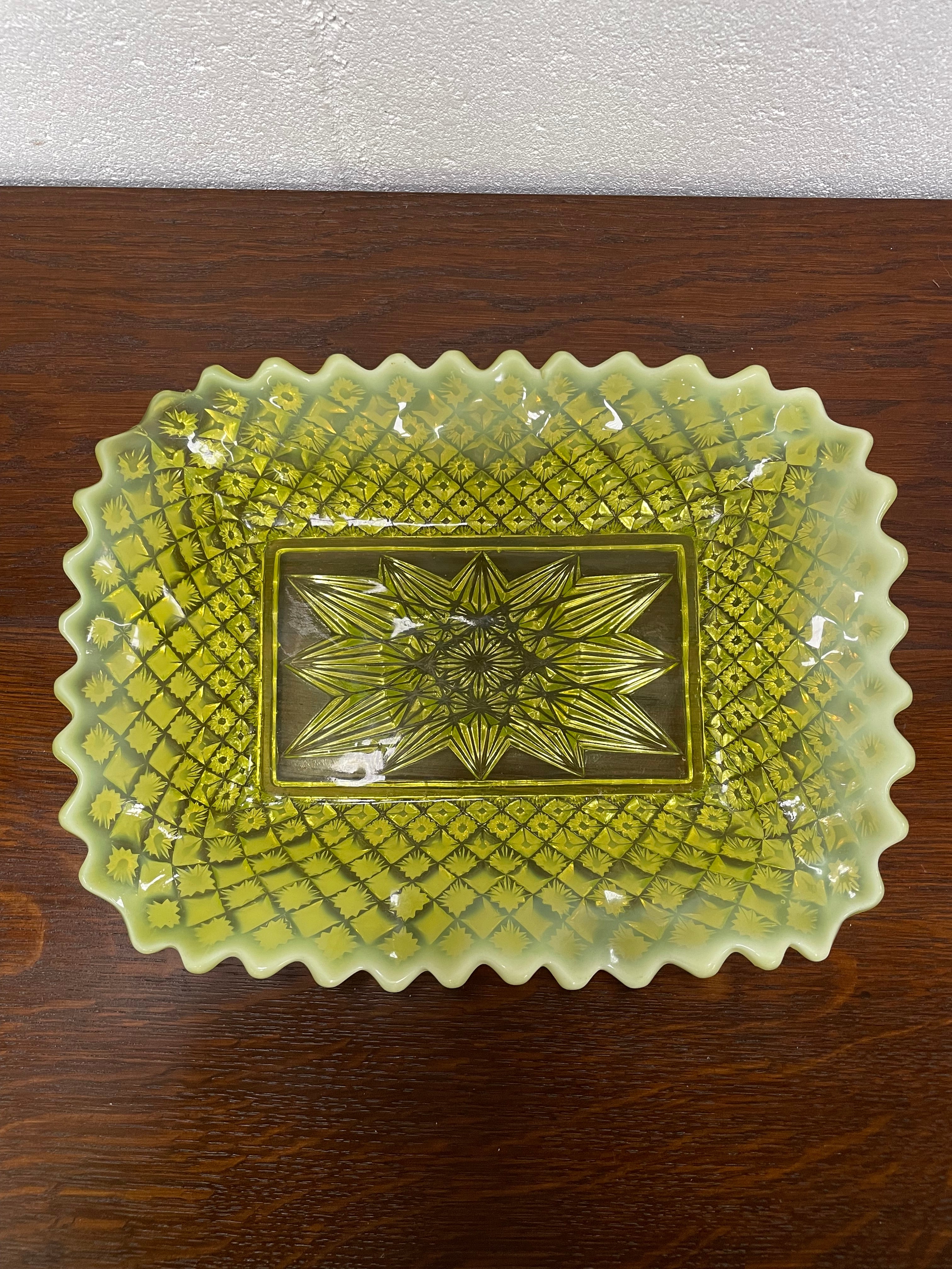 Vaseline Glass Platter/Plate | Antique & Vintage | Moonee Ponds Antiques | Australia Wide Delivery