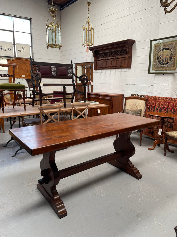 French Oak Farmhouse table of pleasing small proportions. It can comfortably seat six people. It has been sourced directly from France and is in good original detailed condition.