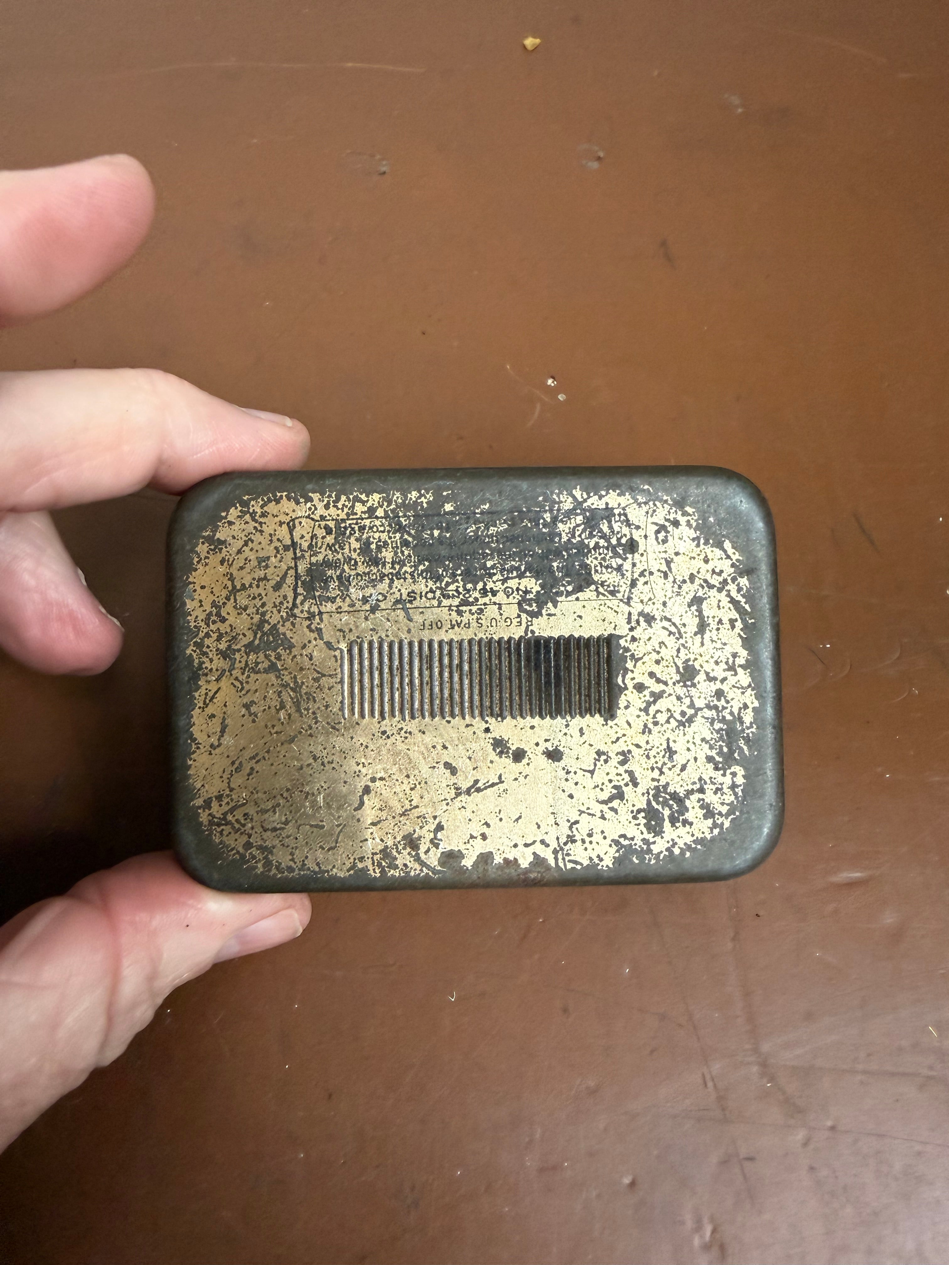 Vintage Edgeworth Extra High Grade Plug Slice Tobacco Tin