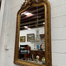 Stunning French 19th Century Louis XV style gilt wall mirror. Lovely ornate details and has its original mirror. In good original detailed condition and has been sourced directly from France. 