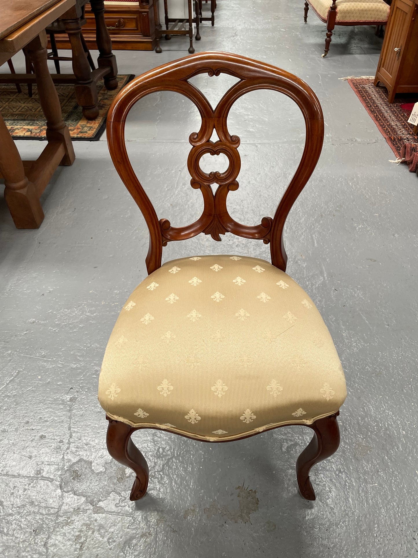 Antique Victorian Walnut Nicely Upholstered Ornate Decorative Chair