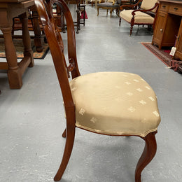 Antique Victorian Walnut Nicely Upholstered Ornate Decorative Chair