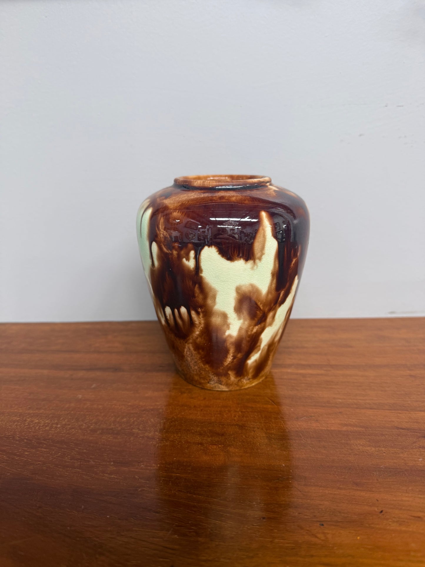 Vintage McHugh Tasmania Pottery Vase