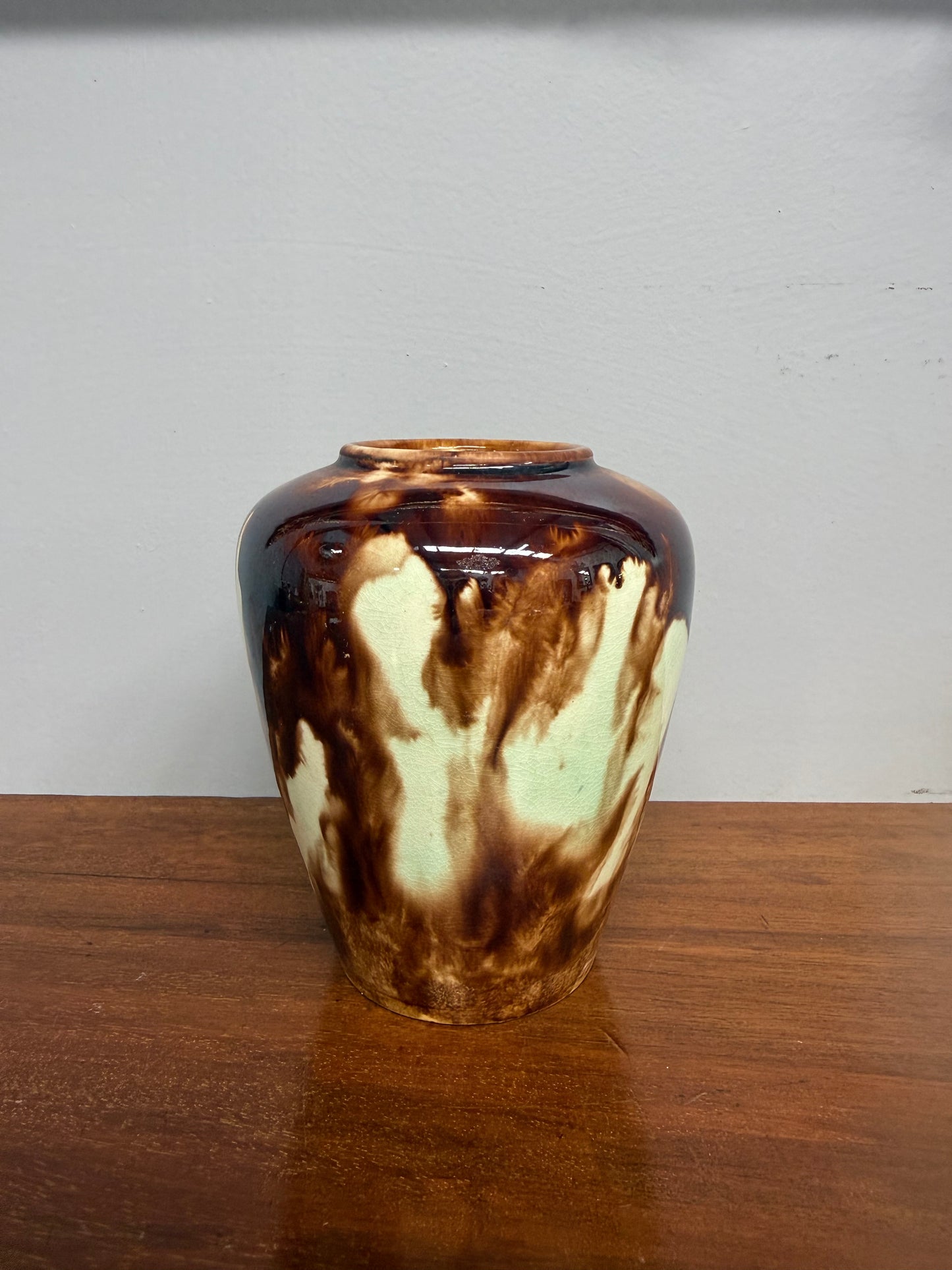 Vintage McHugh Tasmania Pottery Vase