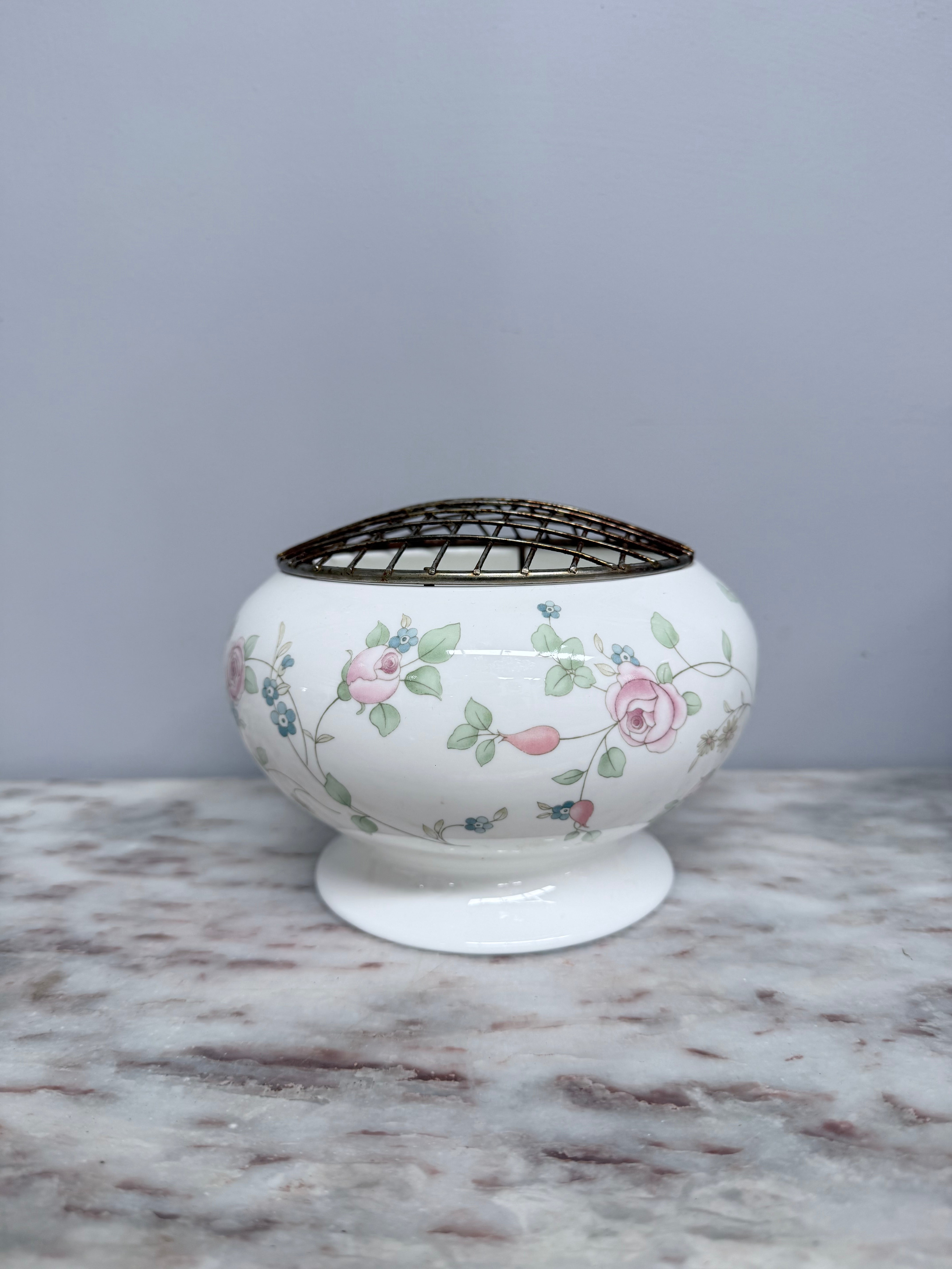 Vintage Wedgwood Rosehip Design Rose Bowl & Insert | Antique & Vintage | Moonee Ponds Antiques | Australia Wide