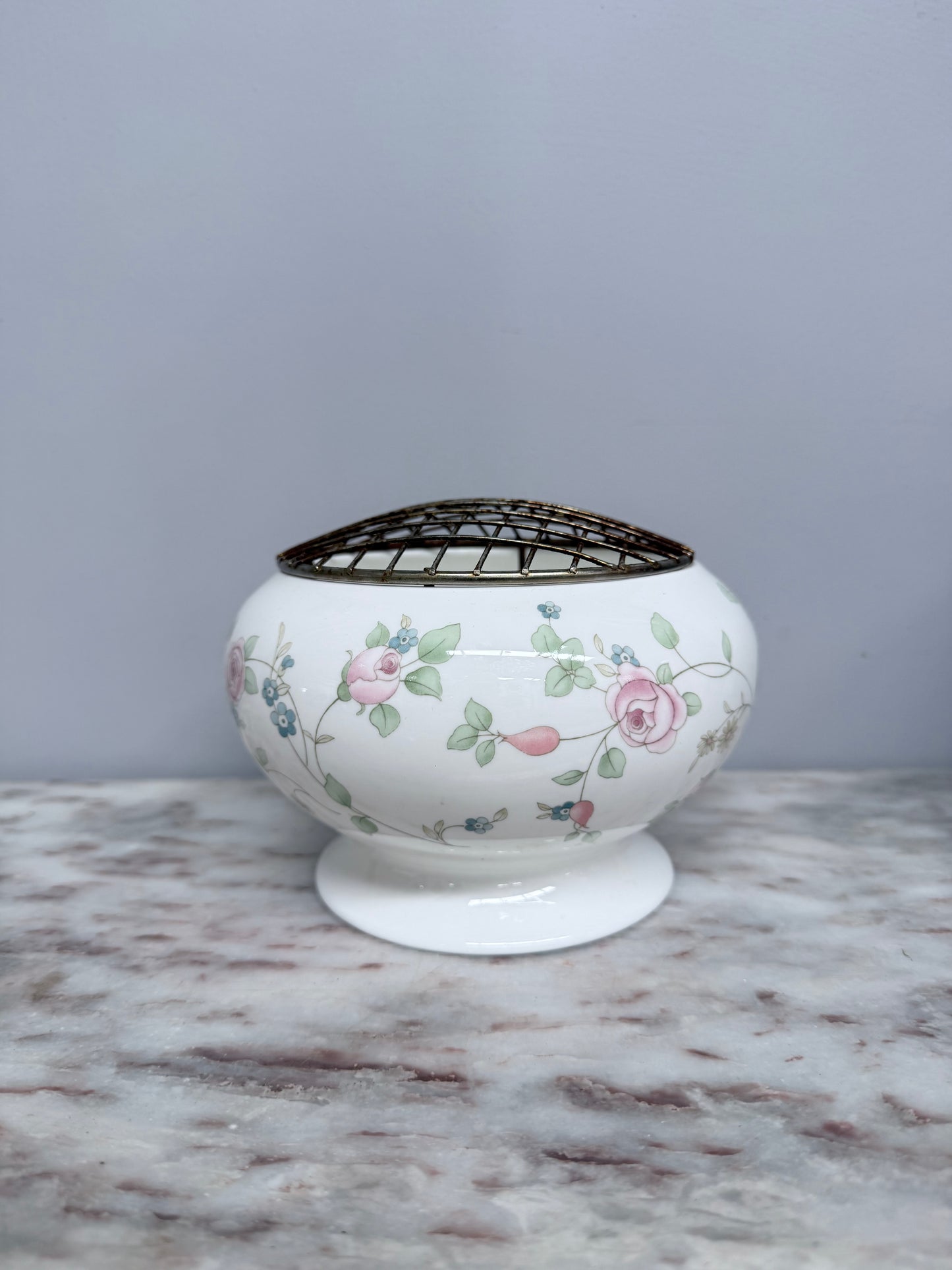 Vintage Wedgwood Rosehip Design Rose Bowl & Insert