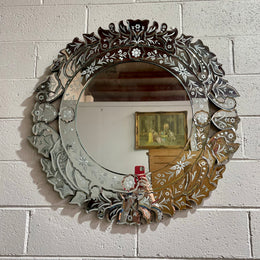 Decorative round Venetian style etched wall mirror with pretty floral etching. It is ready to hang and in good original condition. Please see all photos as they form part of the description and condition.