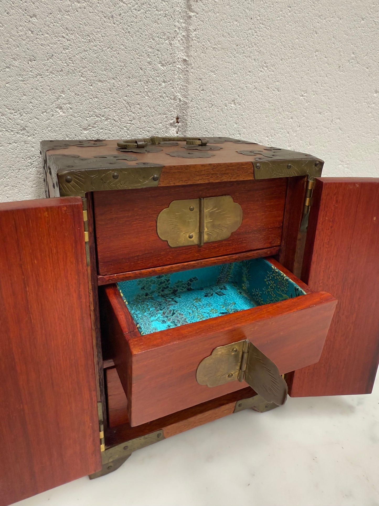 Vintage Chinese Lockable Jewellery Box