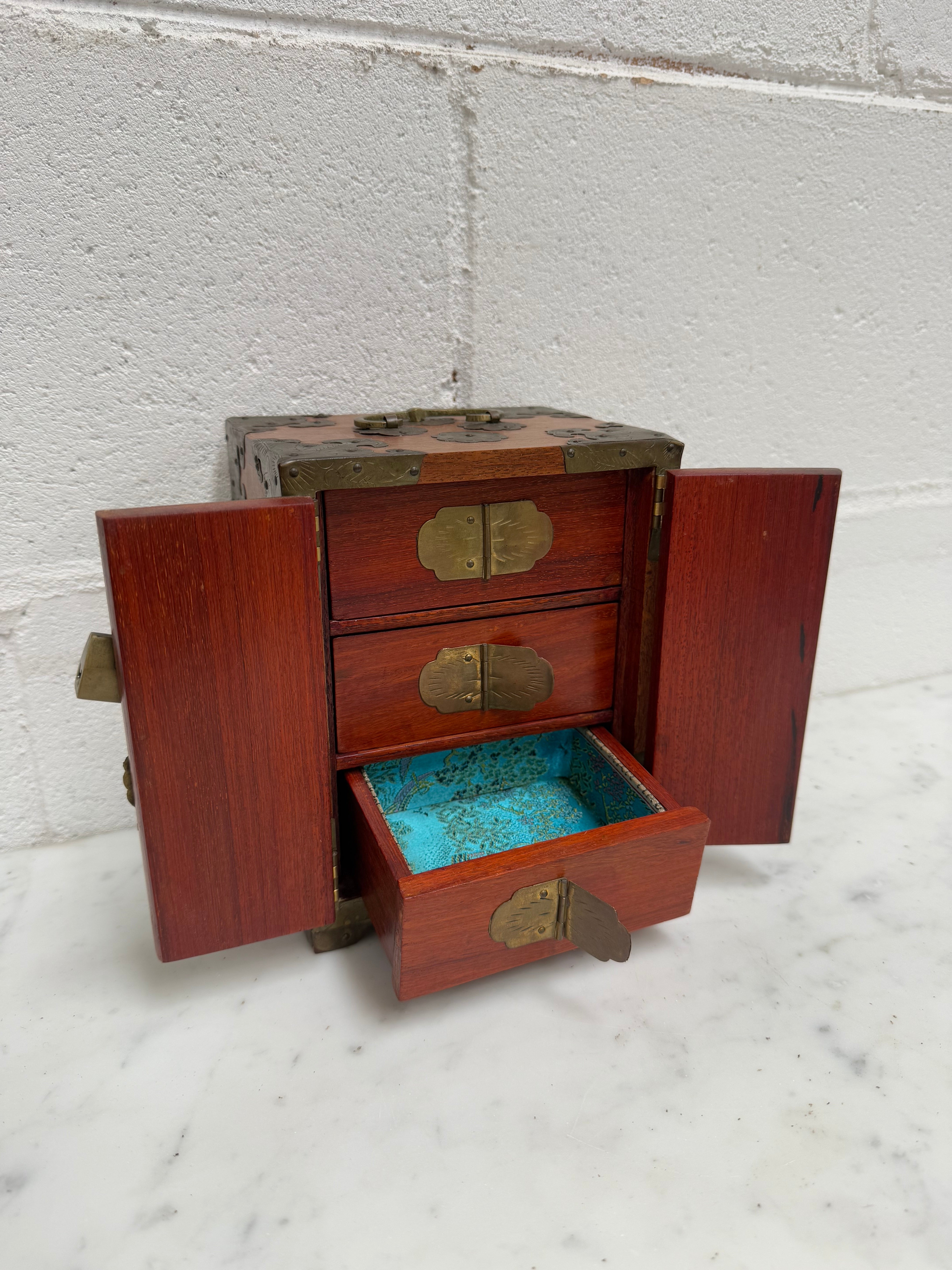 Vintage Chinese Lockable Jewellery Box | Antique & Vintage | Moonee Ponds Antiques | Australia Wide Delivery