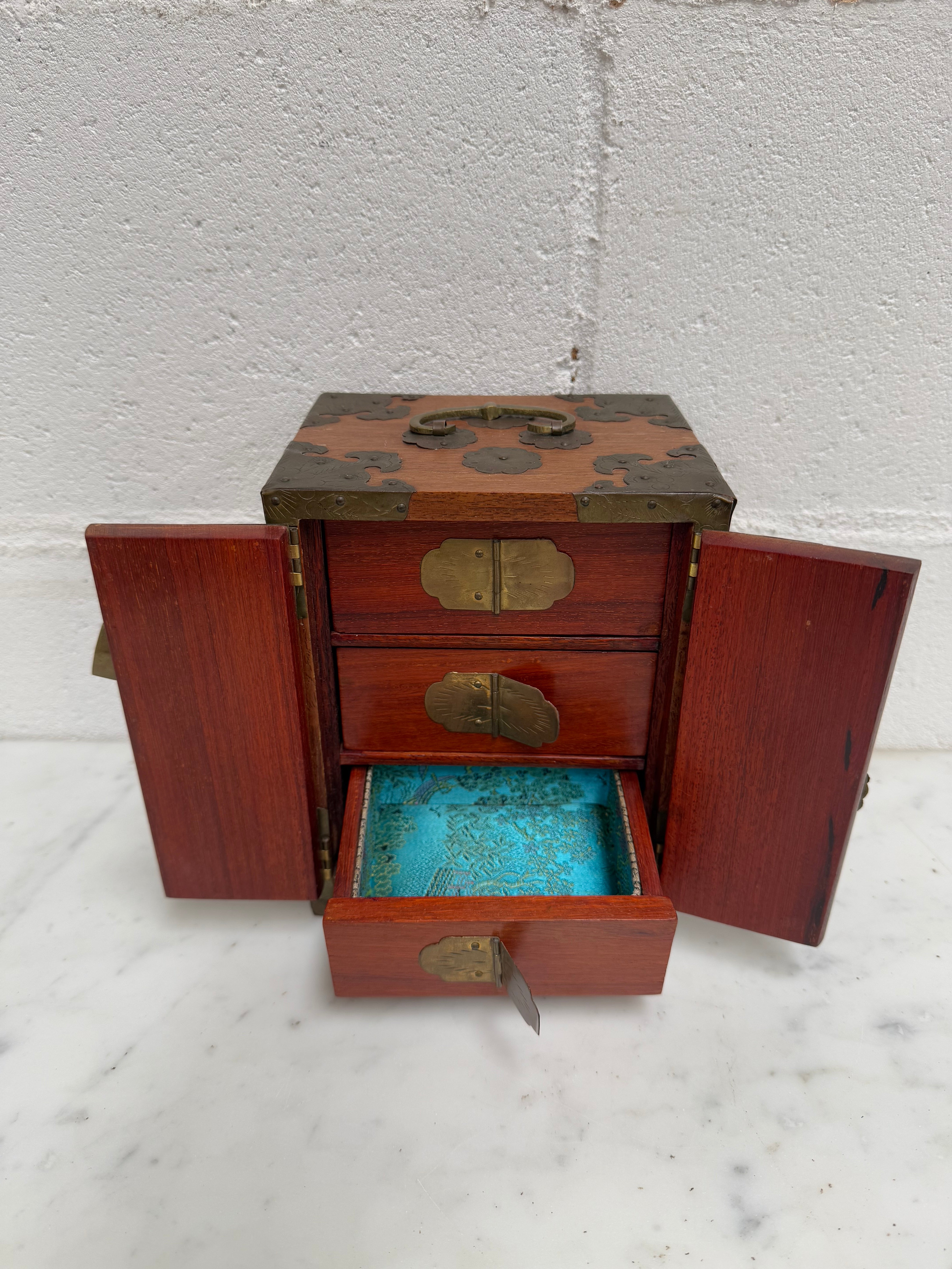 Vintage Chinese Lockable Jewellery Box | Antique & Vintage | Moonee Ponds Antiques | Australia Wide Delivery