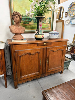 Stunning 19th Century Oak Buffet Moonee Ponds Antiques