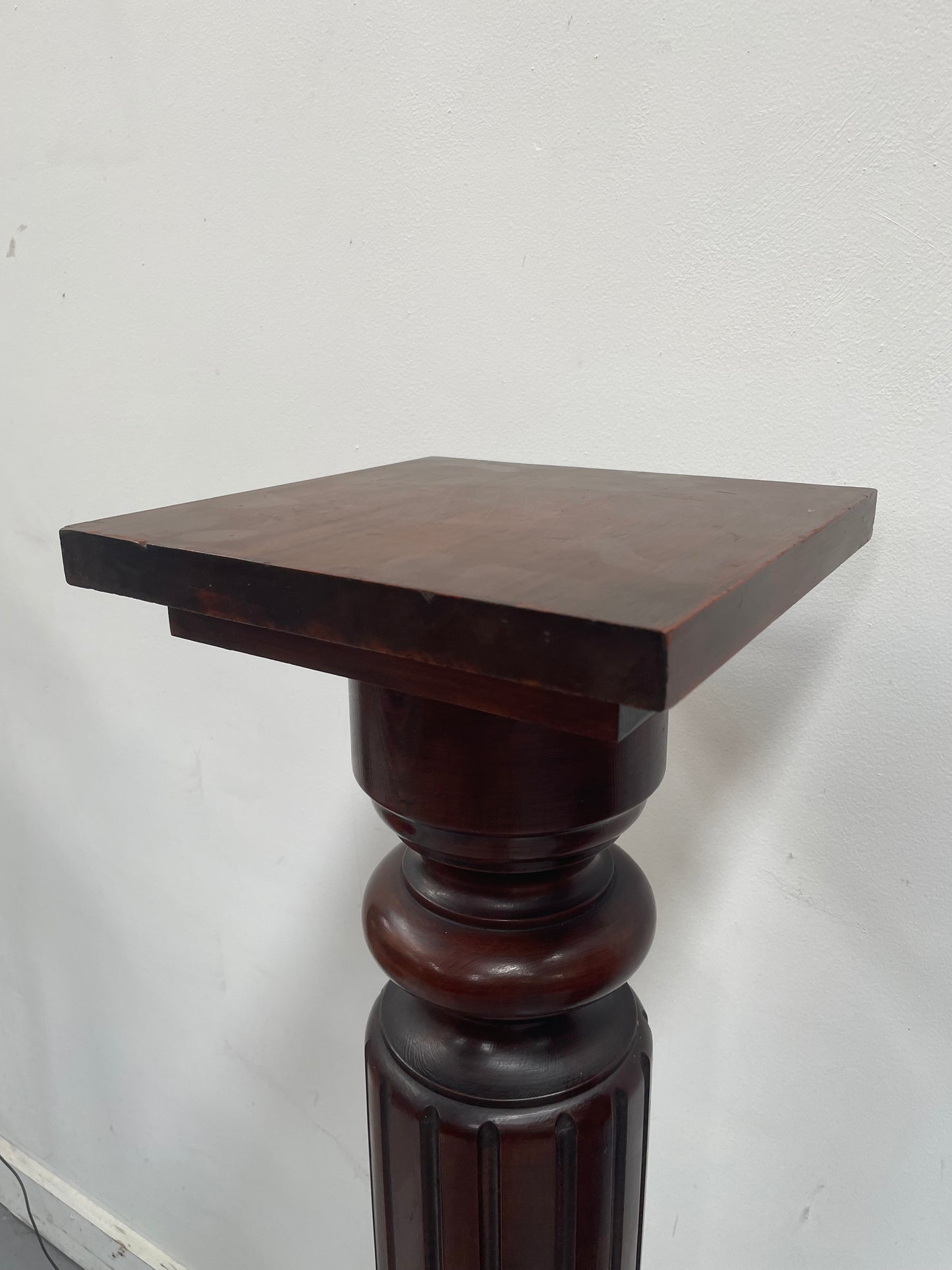 Solid Mahogany Fluted Column Pedestal