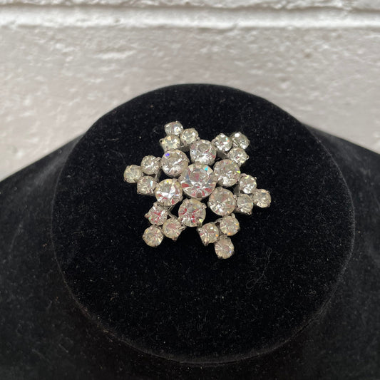 Pretty Vintage Art Deco Style Brooch
