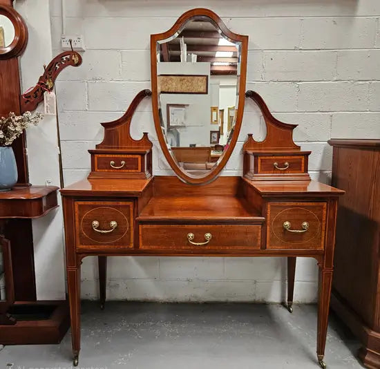Stunning Chertyn Style Dressing Table