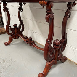 Superb Vintage Colonial Style Mahogany Hall Table Circa:1970's