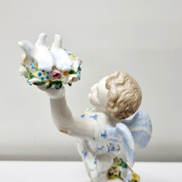 Stunning pair of Victorian Sitzendorf figurines of "Summer & Spring". They have been sourced locally and are in good "as found condition" with some minor wear and tear. Please view photos as they help form part of the description.