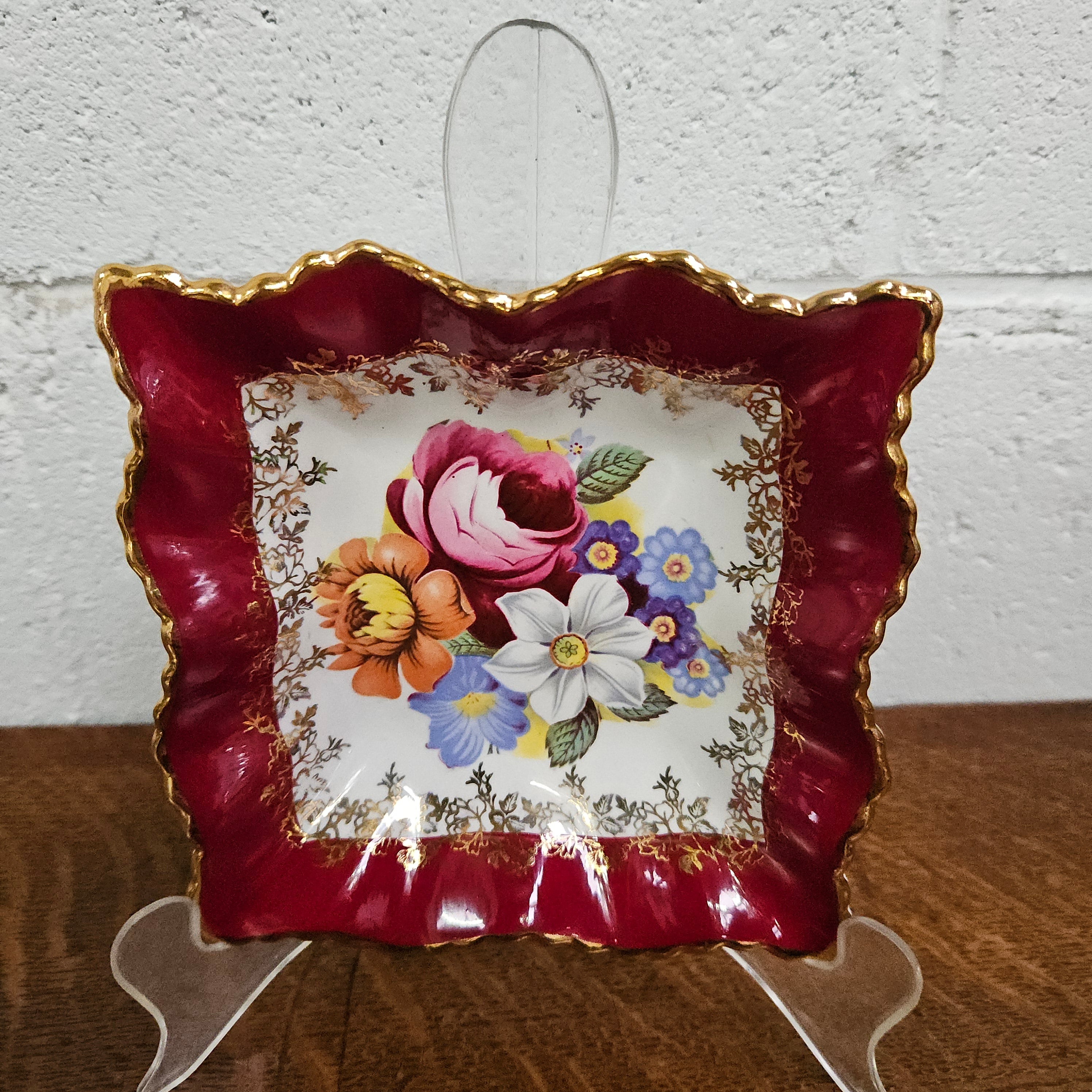 Staffordshire 'Old Foley' Small Dish