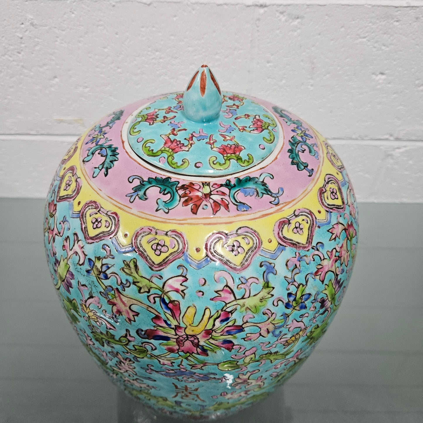 Large Famille-Rose Ginger Jar