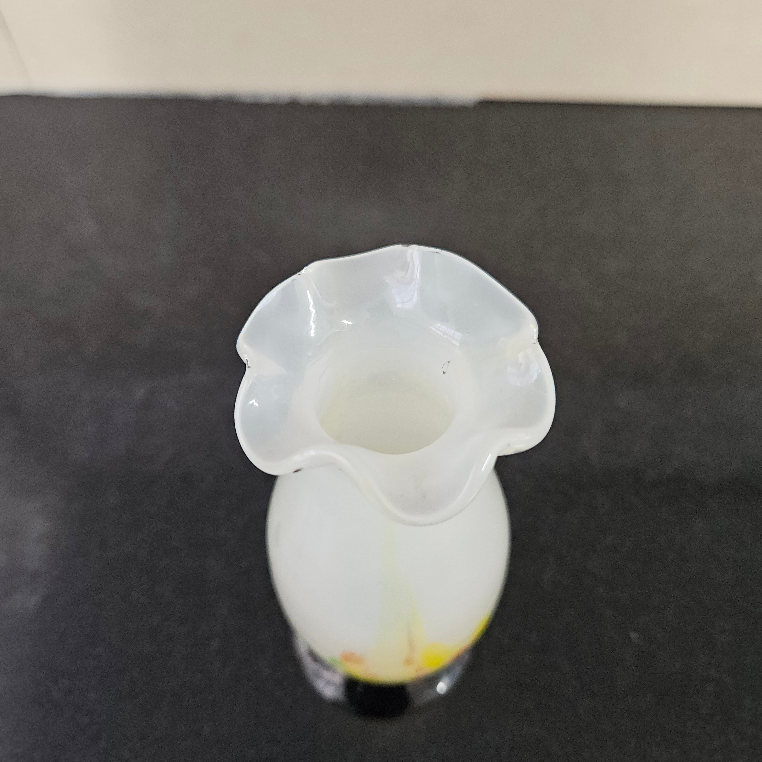 Art Glass Vase | Antique & Vintage | Moonee Ponds Antiques | Australia Wide Delivery