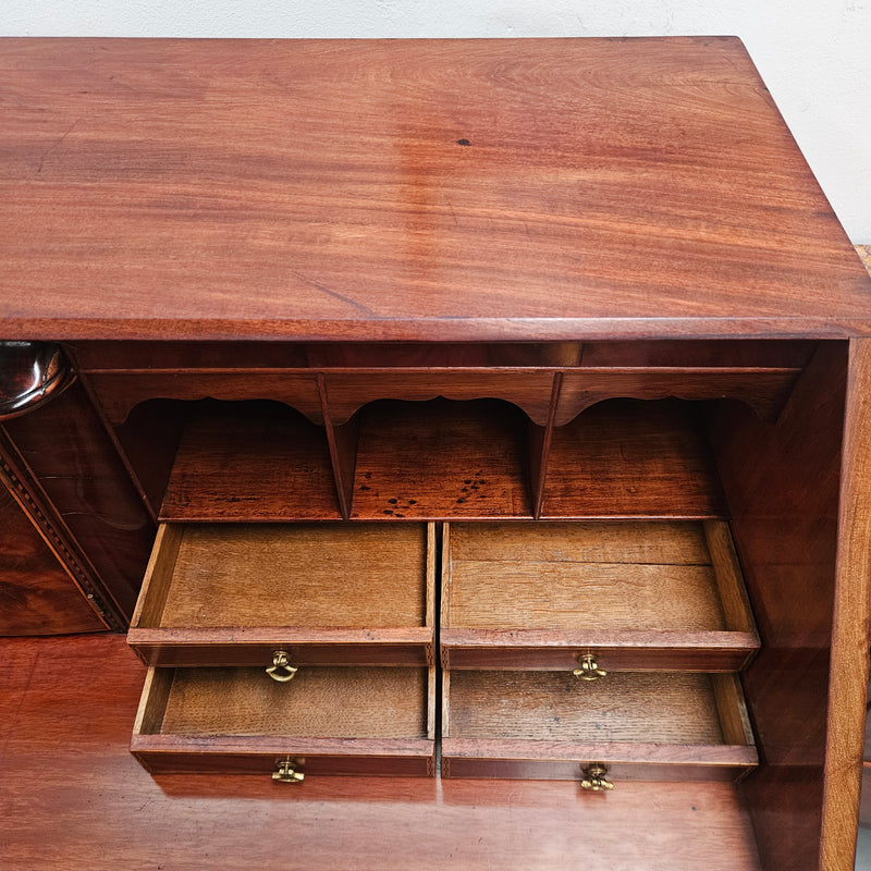 Georgian Bureau