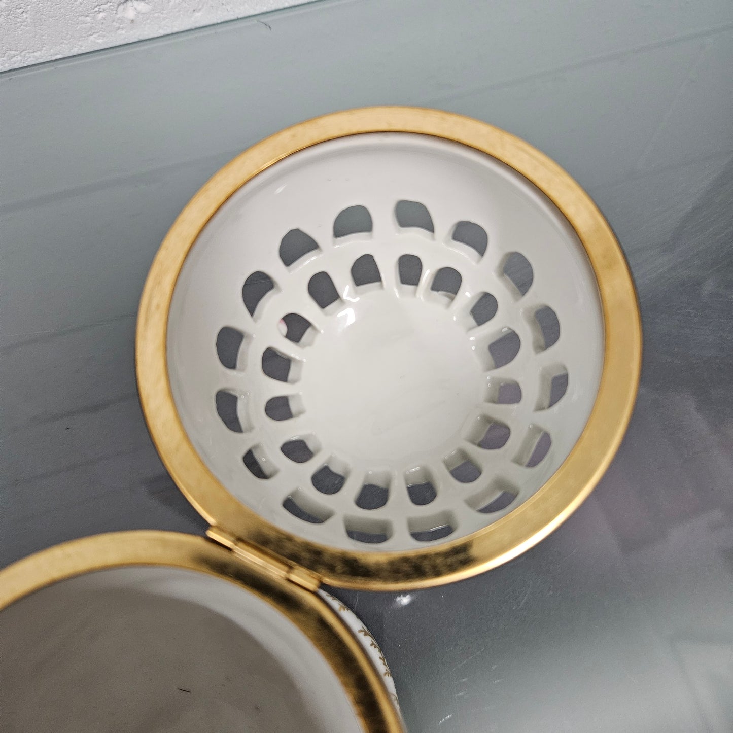 Stunning Vintage Sevres Style Lidded Potpourri on Pedestal