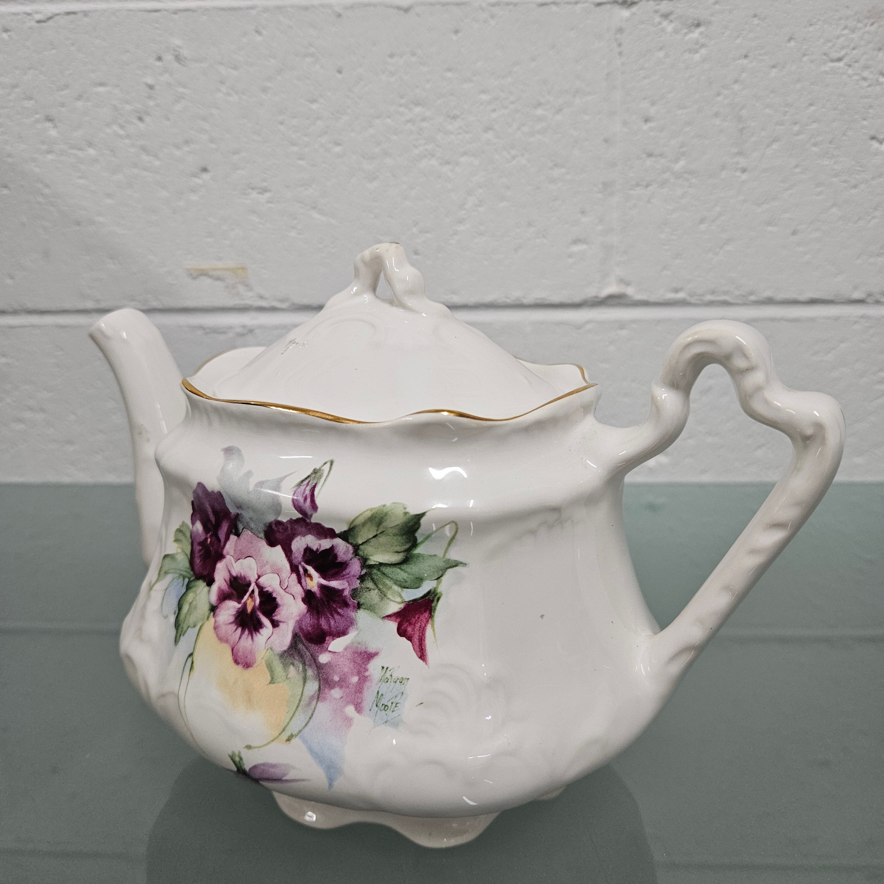 Vintage English Arthur Wood Teapot | Antique & Vintage | Moonee Ponds Antiques | Australia Wide Delivery