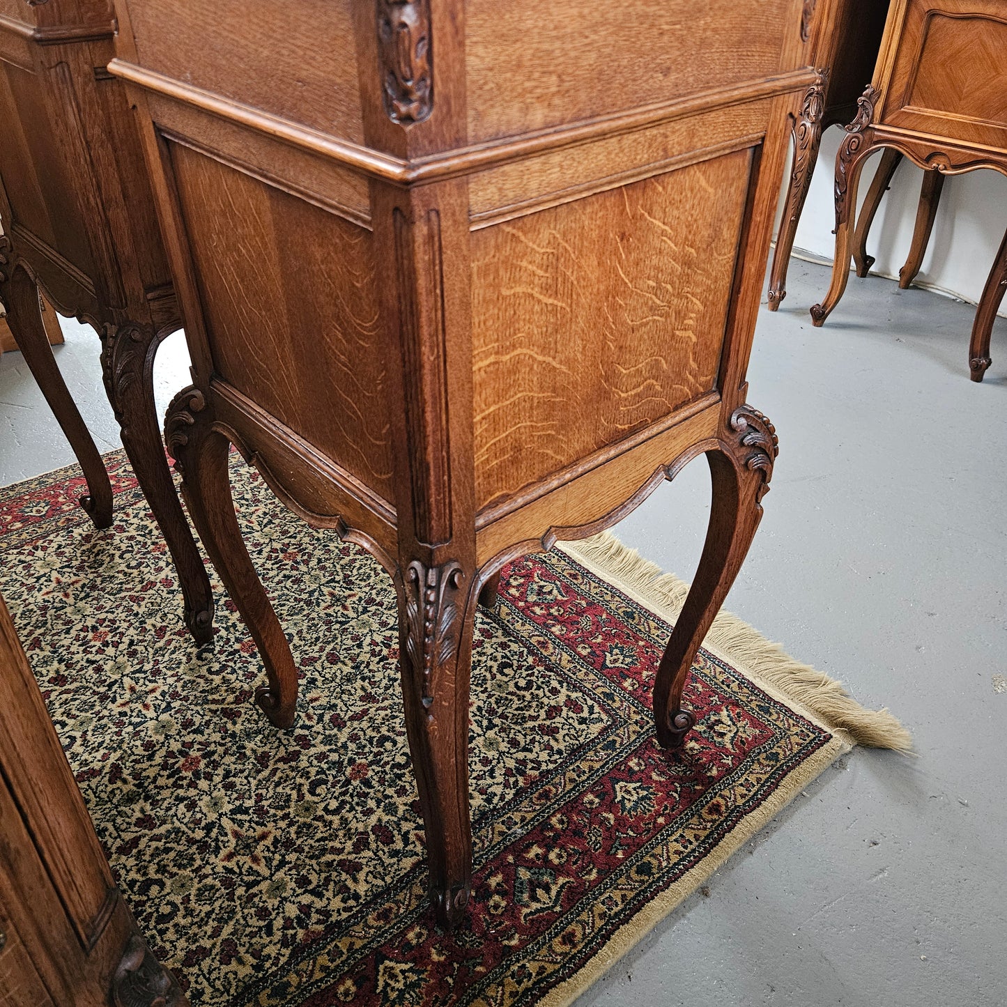 Louis XV Style Pair of Bedside Cabinets