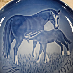 Vintage Copenhagen Mothers Day 1972 Plate | Antique & Vintage | Moonee Ponds Antiques | Australia Wide Delivery