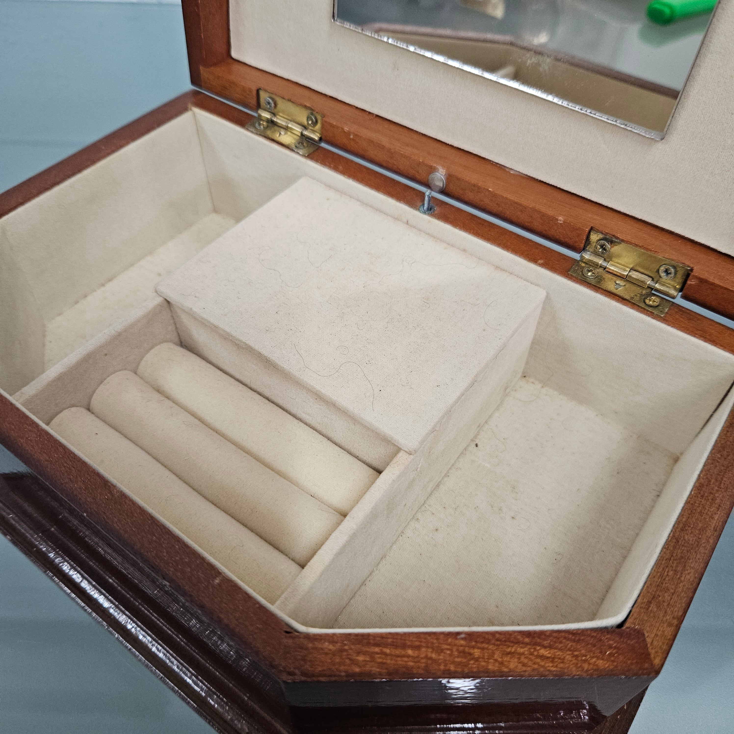 Vintage Sorrento Style Musical Jewellery Box | Antique & Vintage | Moonee Ponds Antiques | Australia Wide Delivery
