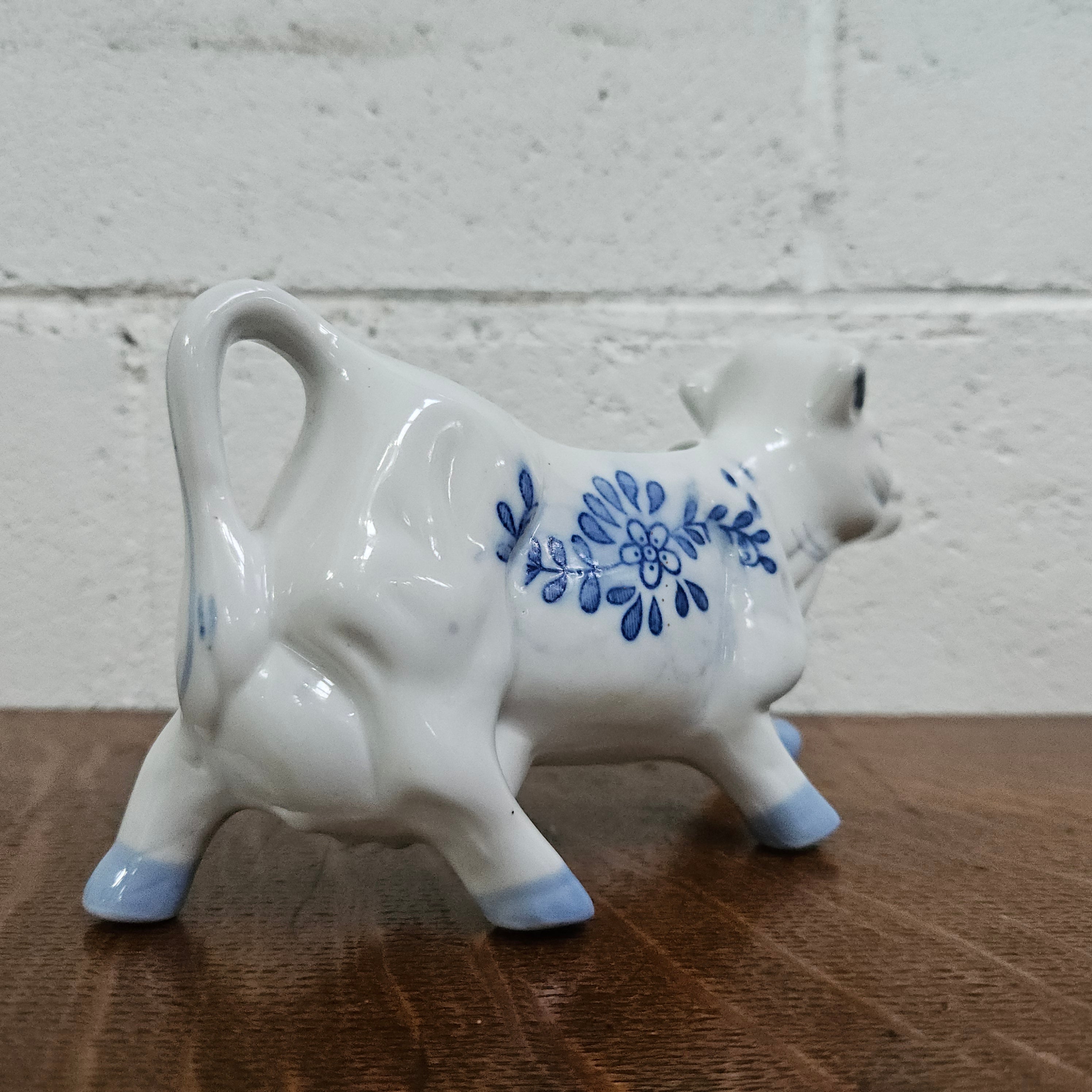 Vintage Blue/White Cow Cream Jug | Antique & Vintage | Moonee Ponds Antiques | Australia Wide Delivery