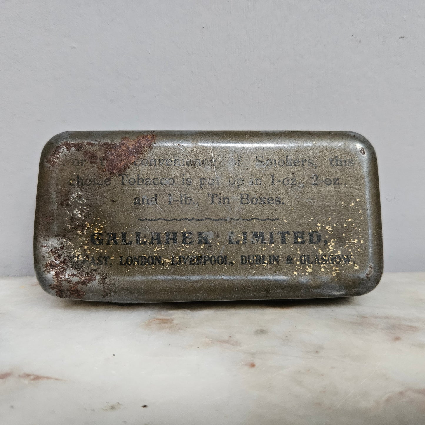 Gallahers Cut Golden Bar Tobacco Tin