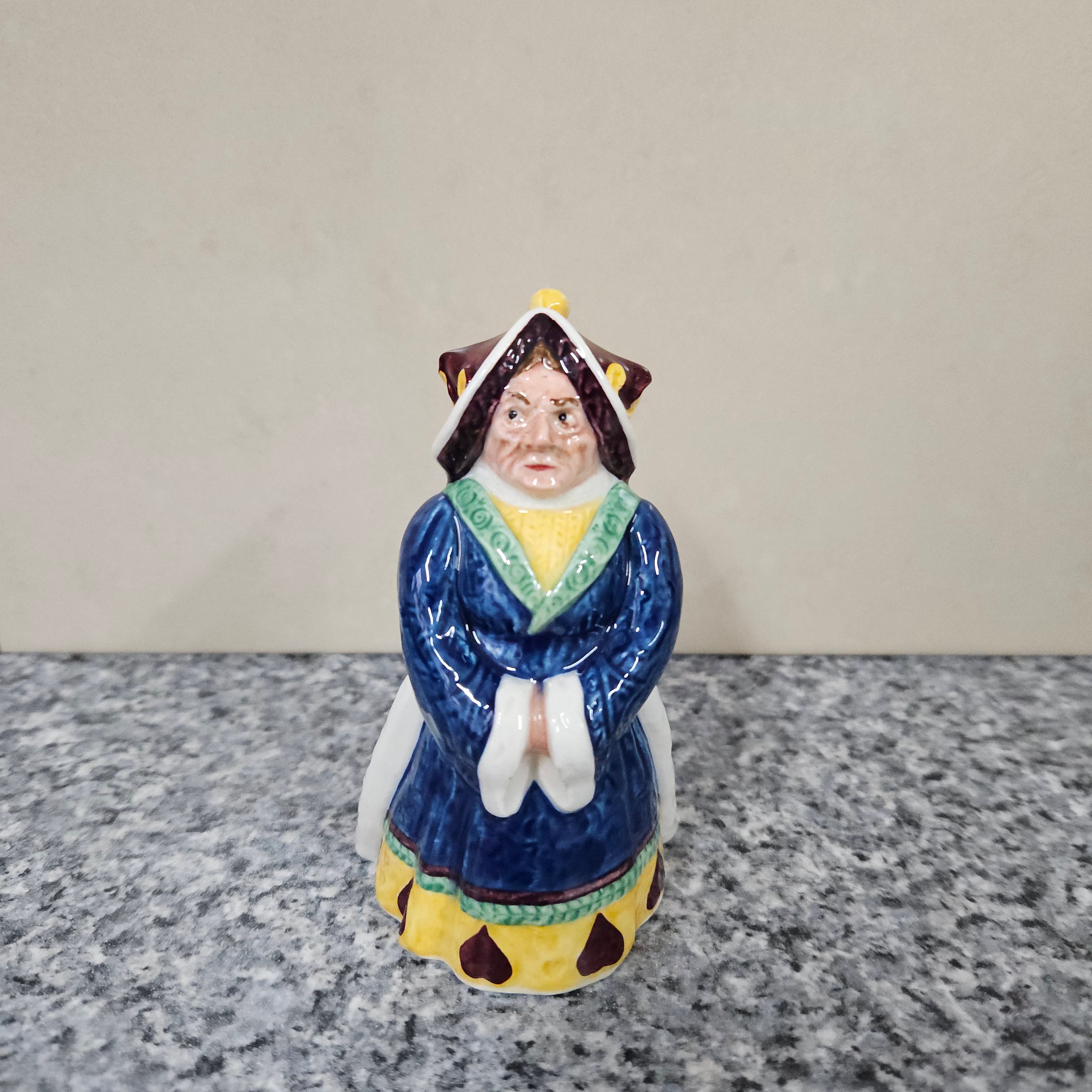 Beswick 'Queen of Hearts' Figure | Antique & Vintage | Moonee Ponds Antiques | Australia Wide Delivery