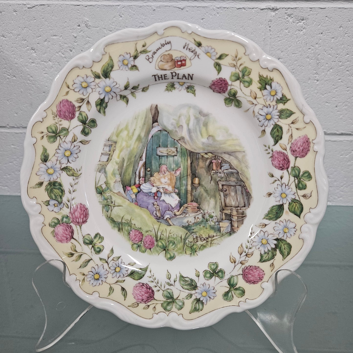 Vintage Royal Doulton Brambly Hedge "The Plan" Plate Made in England