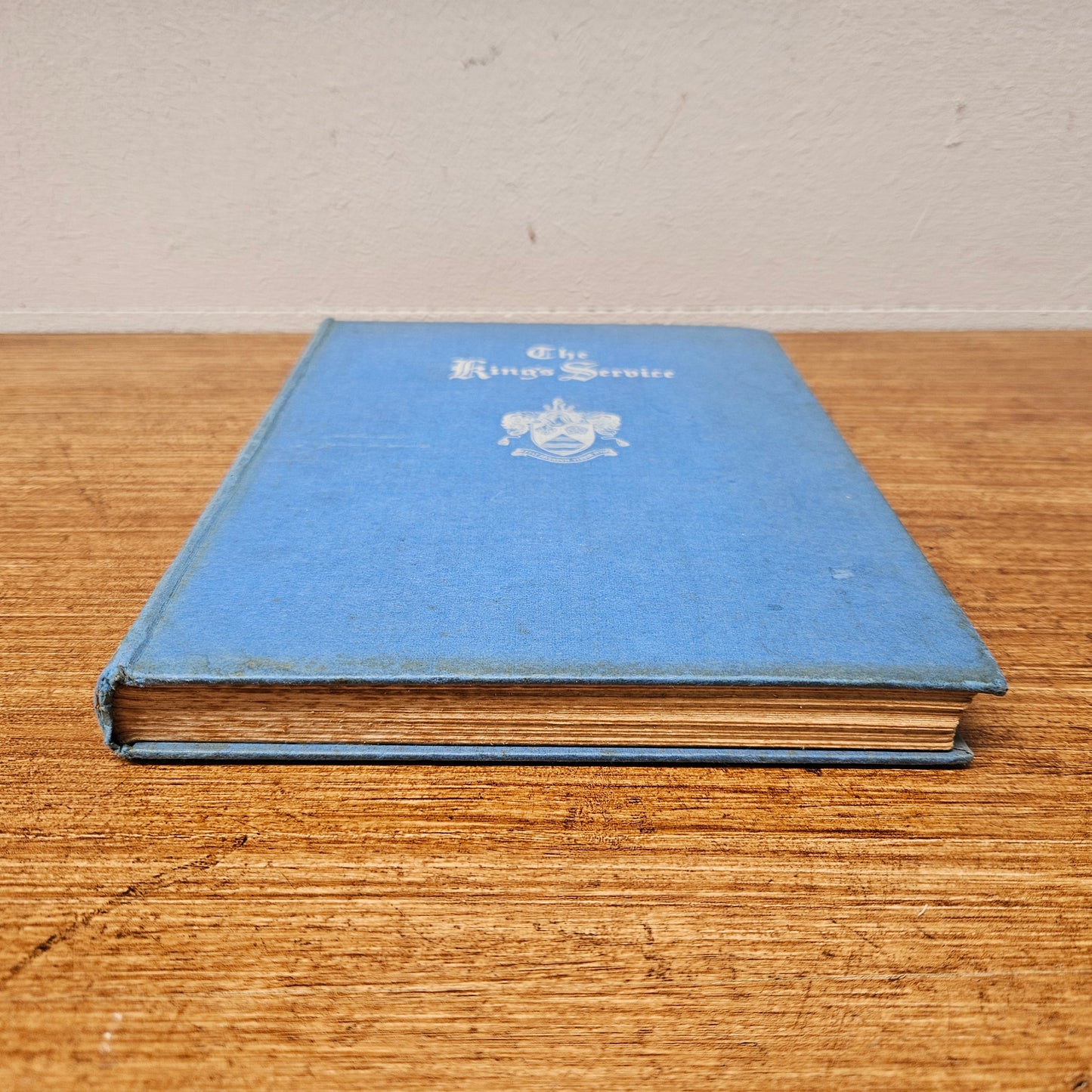 The King's Service  George V Hardcover Book